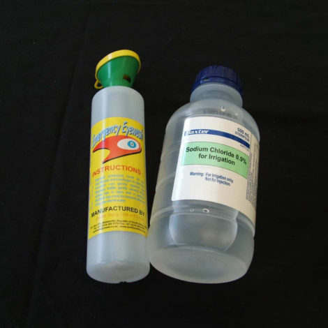 Eye-Wash-Bottle-Saline-Set